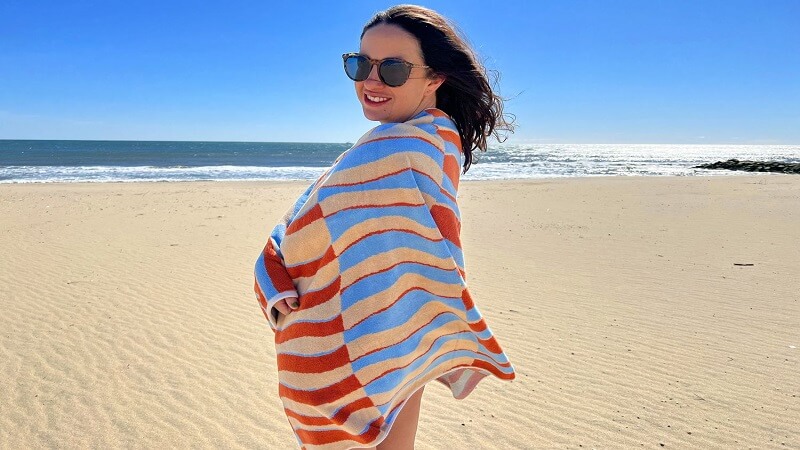 Seasonal Beach Towel Trends: What's New at The Towel Shop for Summer 2025