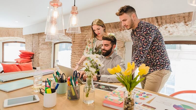 Decoration Tips Decoradhouse from DecoratorAdvice