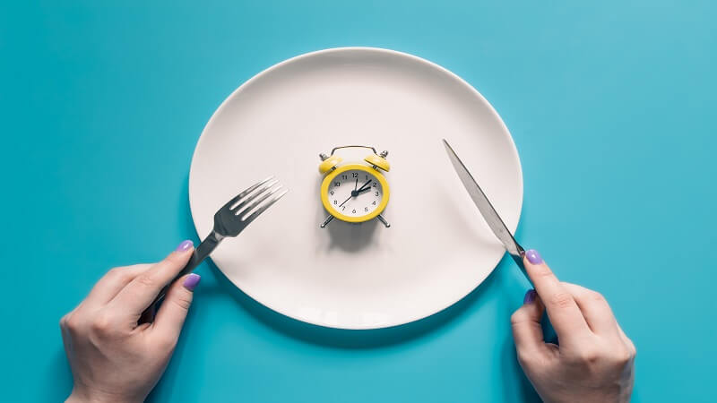The ‘Circadian Fasting’ Trend: Why Some Nutritionists Say Meal Timing Matters More Than Calories